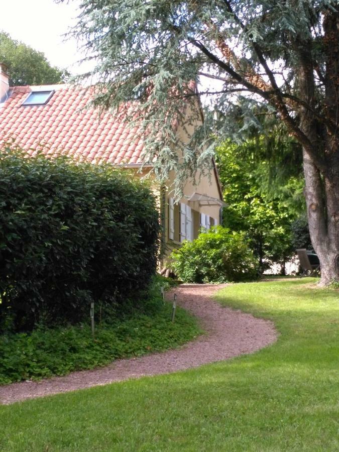 Le Cedre Enchante La Guiche Exteriör bild